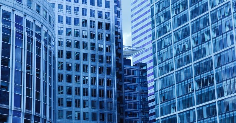 SCPI face à la baisse des prix : comment réagir pour bien investir